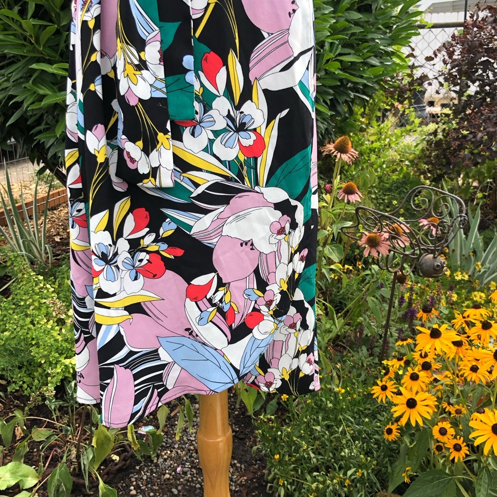 Halogen flutter sleeve wrap dress - Picture 5 of 6